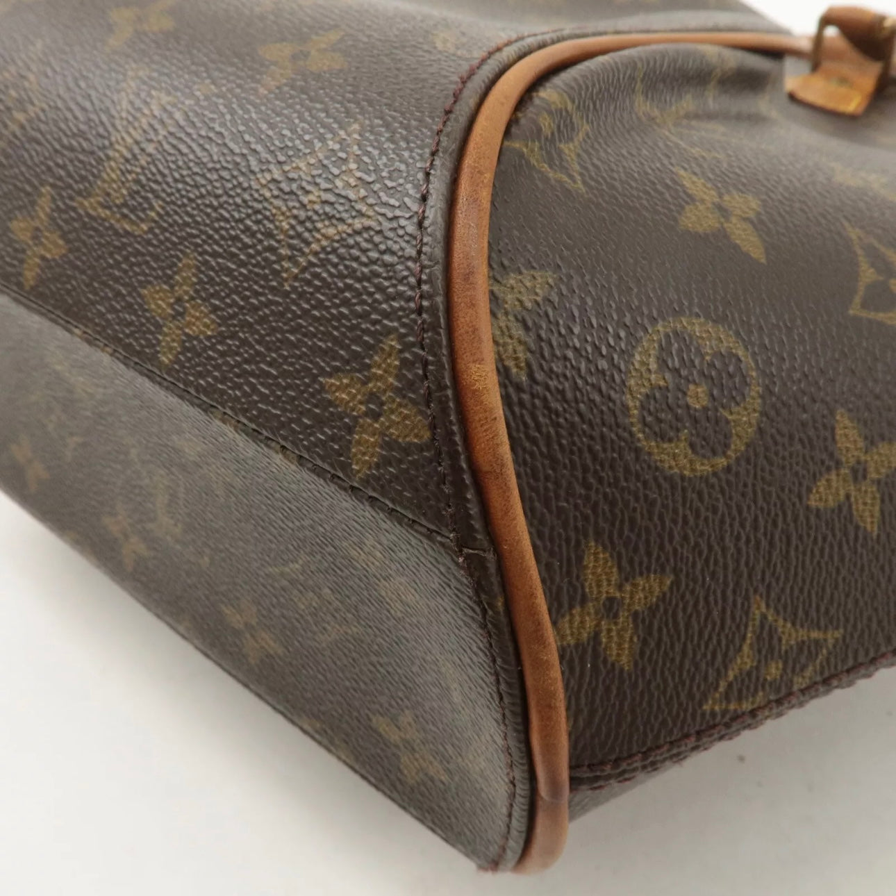 Louis Vuitton Monogram Ellipse MM Hand Bag